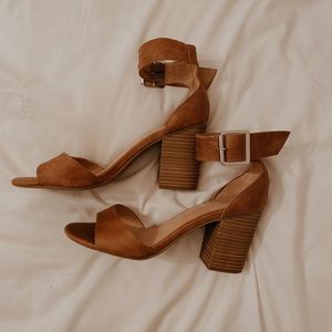 | Brown Heels |